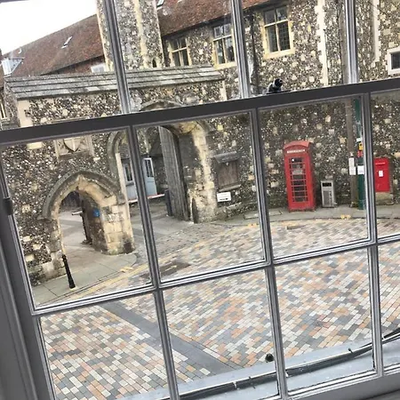 The Borough Apartment Canterbury Esterno foto
